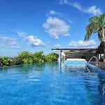 King Suite With Balcony, Pool, Gym And Sauna