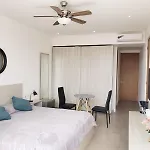 King Suite With Balcony, Pool, Gym And Sauna