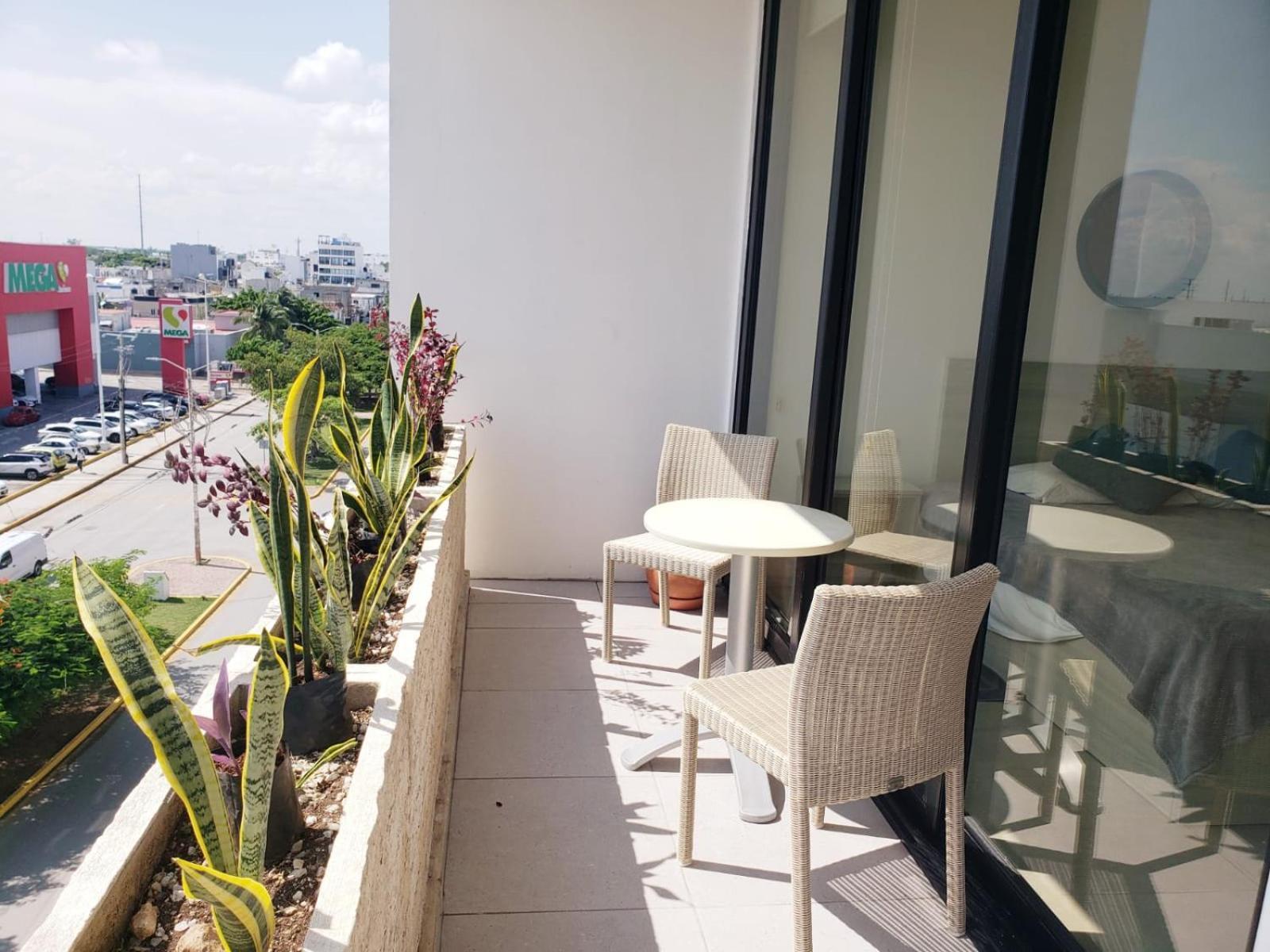 King With Balcony, Pool, Gym And Sauna Aparthotel Playa del Carmen